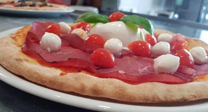 Pizzeria don pasquale granarolo photo 2