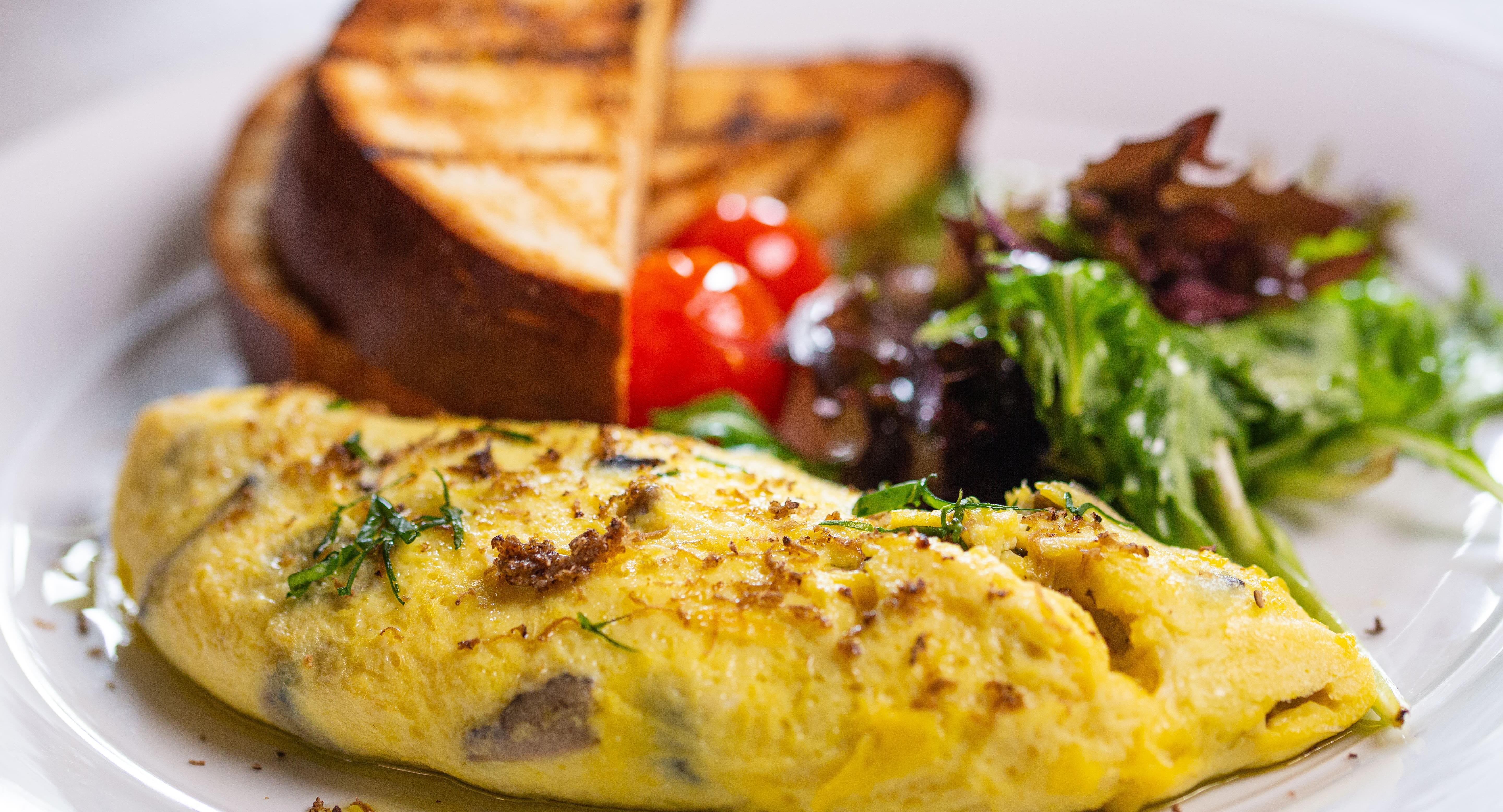 YOUNGS Restaurant & Bar photo 5