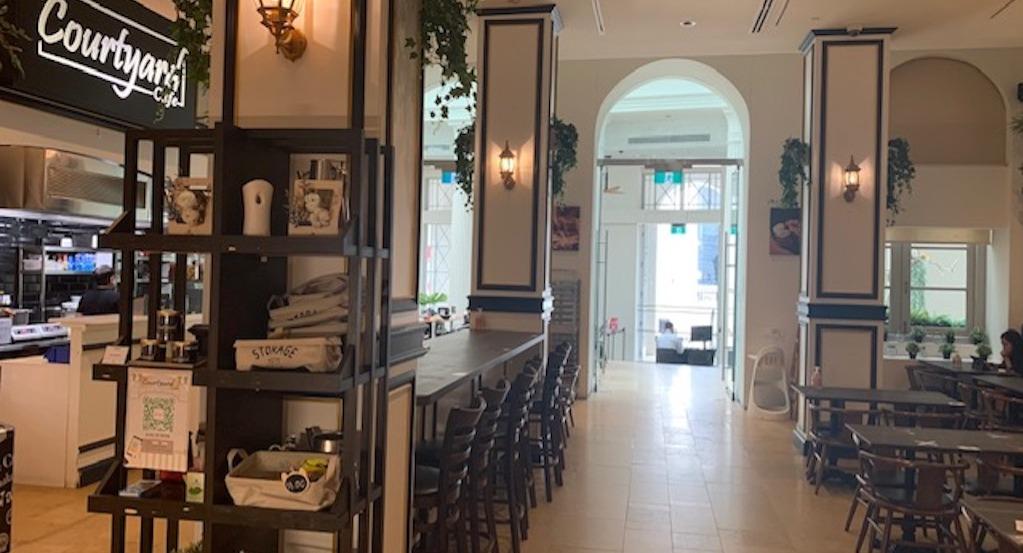 Courtyard Cafe & Lounge