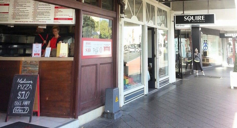 Arthur's Pizza Paddington photo 4