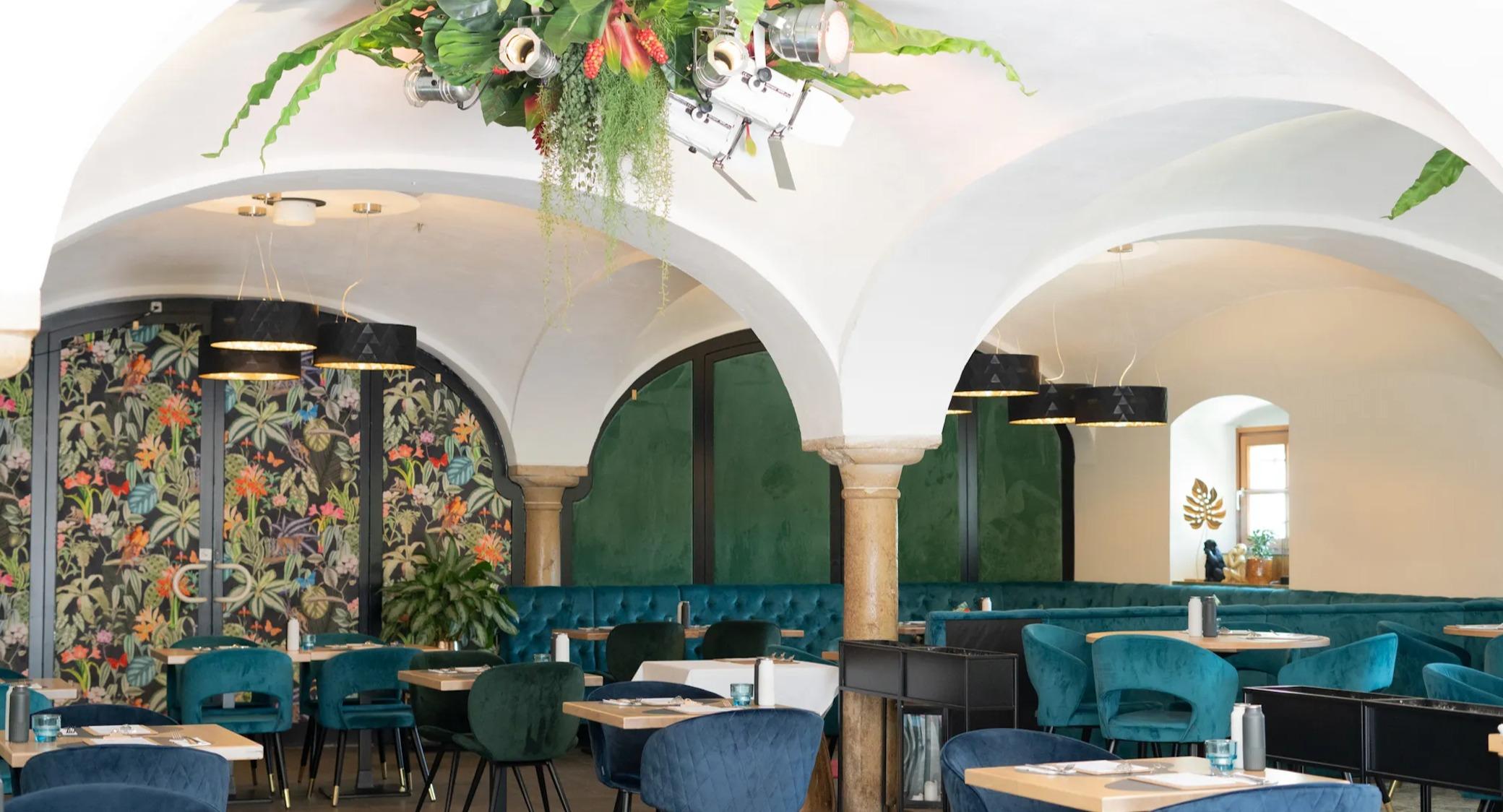 Mephisto Bar & Restaurant photo 4