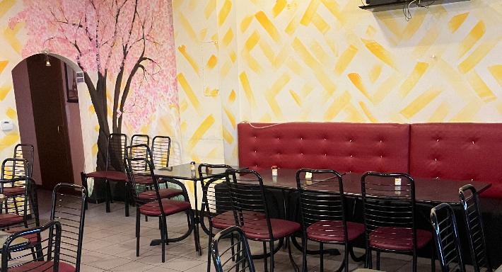 Mama's Bar Restaurant photo 4