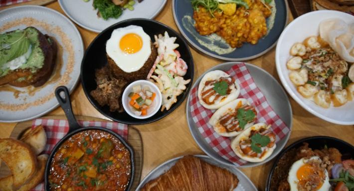 Chichi House Cafe photo 3