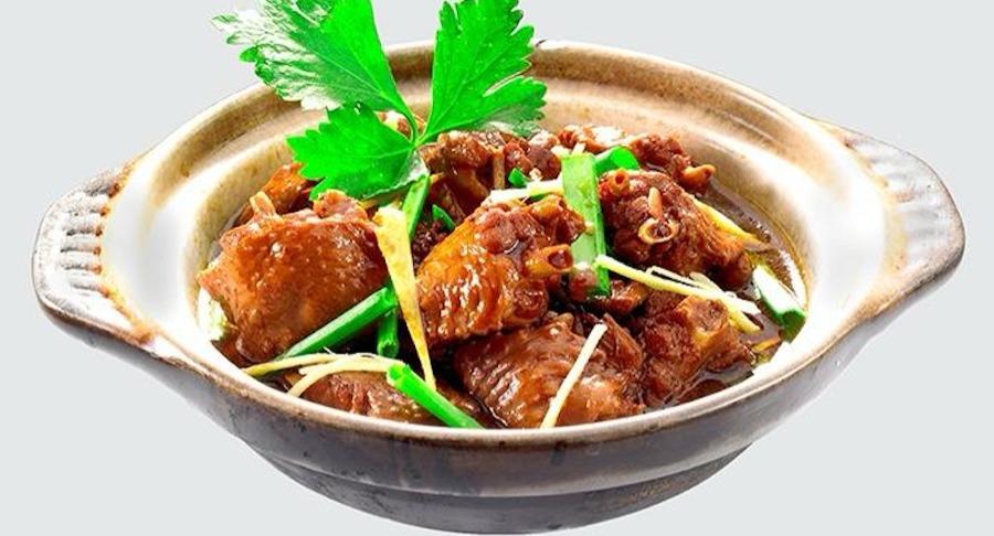 Blanco Court Fish Soup & Fish Head Steamboat 白兰阁鱼汤. 鱼头炉 photo 3