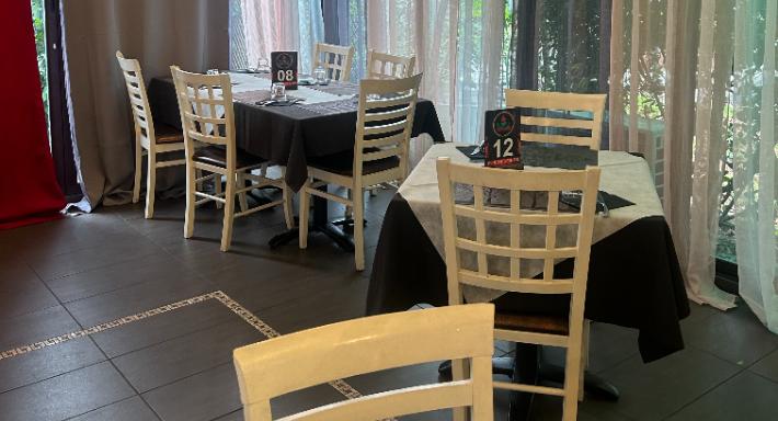 TWO IN ONE La passeggiata photo 4