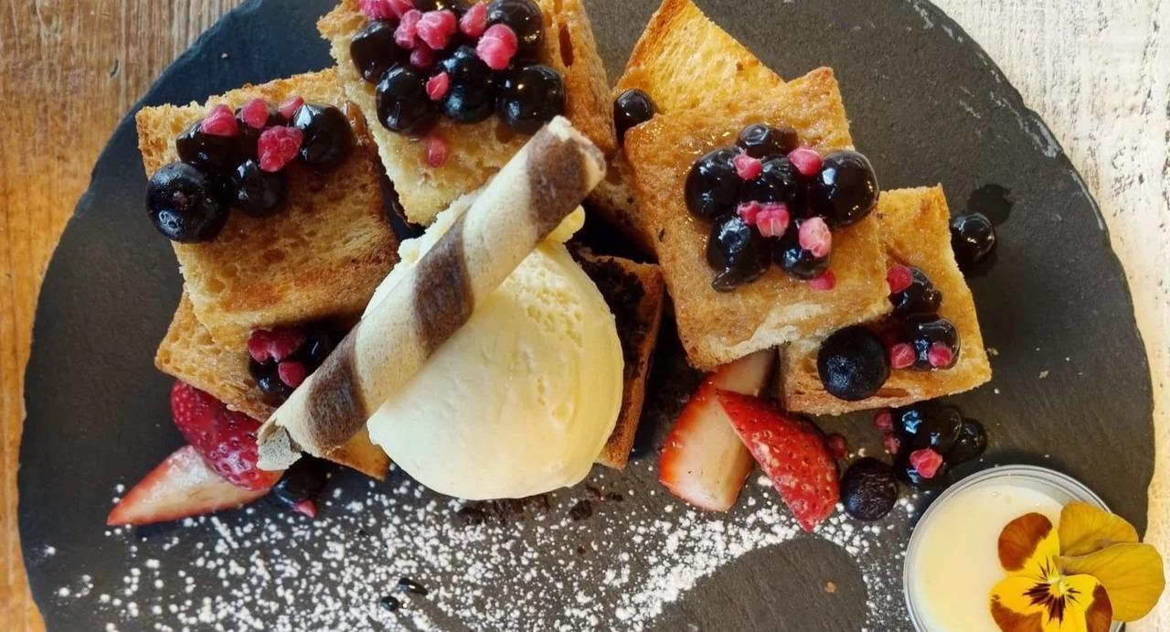 Bek Cafe Restaurant and Dessert Maribyrnong photo 2