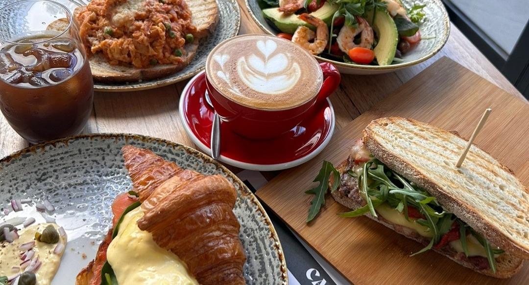 Cafe No.8 on Lygon st