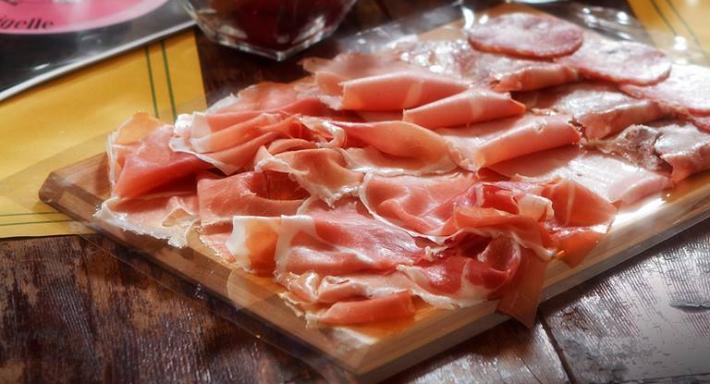 Lambrusco - Crescentine e Tigelle photo 4