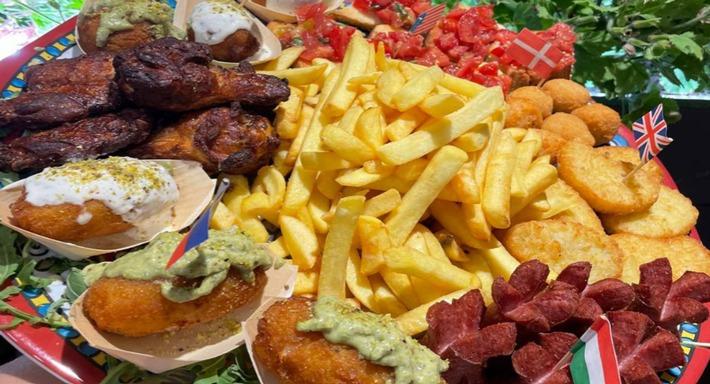 Cosi Ri Capricciu - Piazza Lampada della Fraternità photo 2