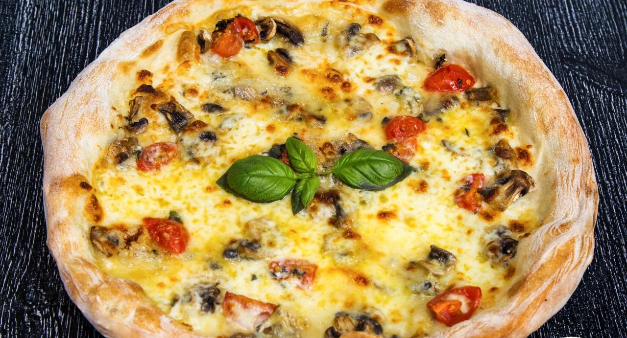 L'Azzurra Pizzeria Ristorante photo 3