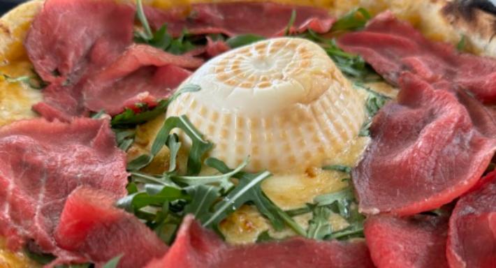 White risto-pizza photo 4