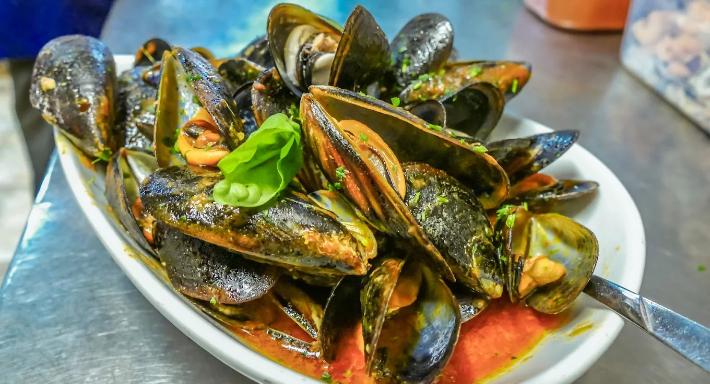 Bar Ristorante Pizzeria Centrale di Genuario Vincenzo photo 3