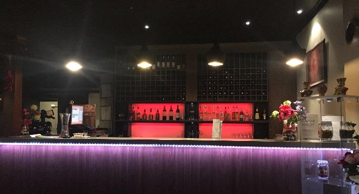 Saffron Indian Restaurant - Inglewood photo 3