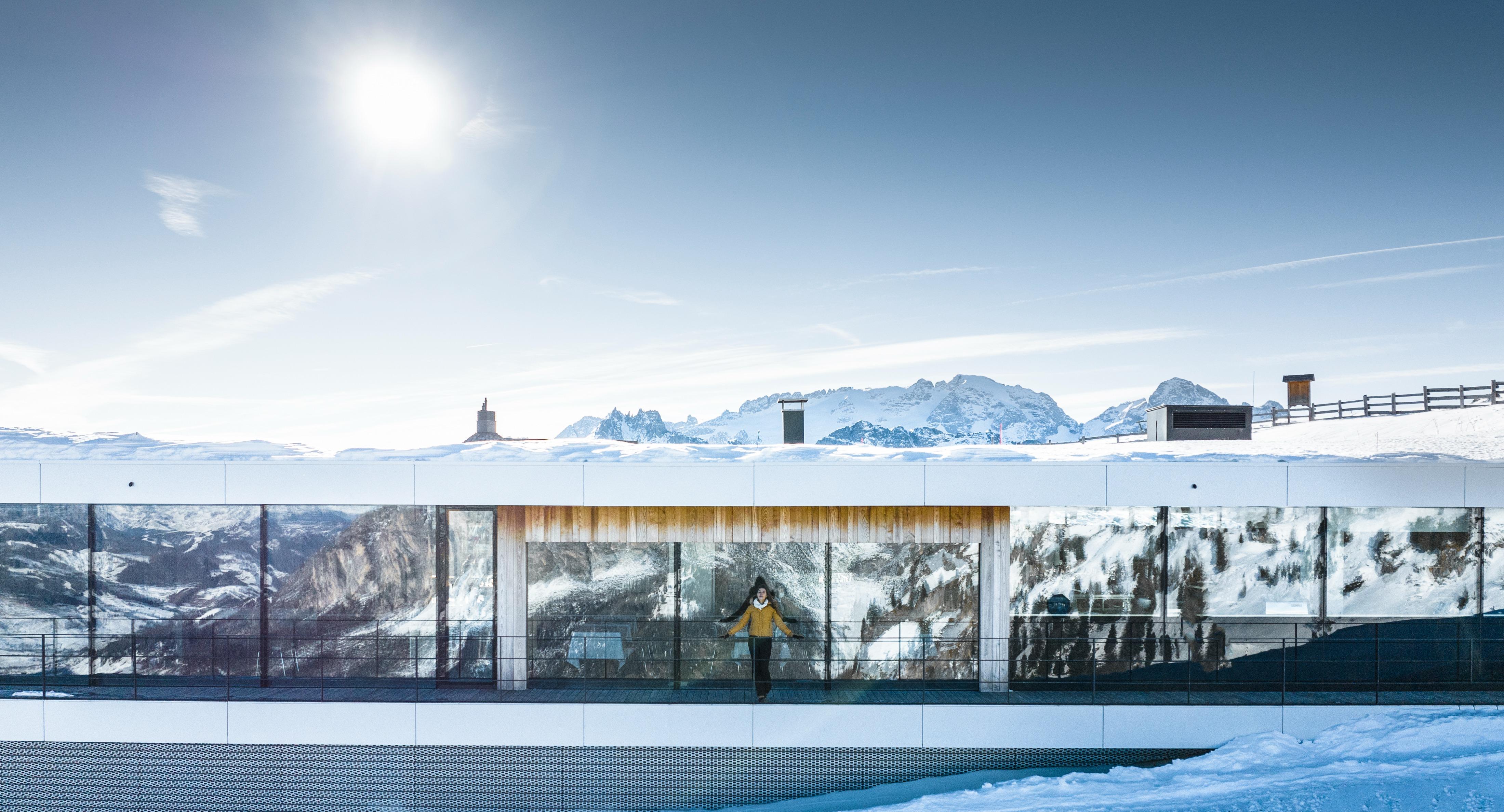 KELINA Fine Dine at Piz Boé Alpine Lounge photo 4