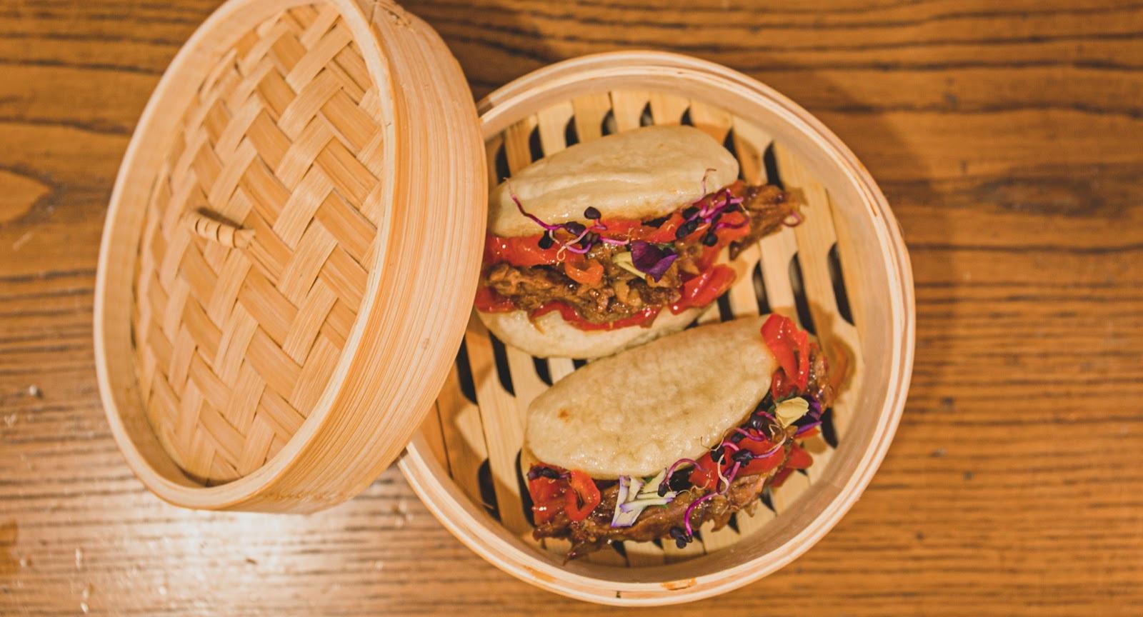 Star Pub Holy Burger photo 3