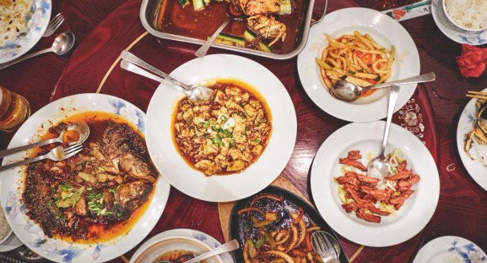 Asia Restaurant Grandmother Food