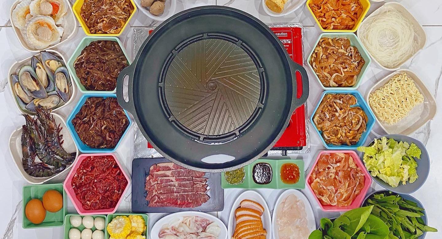 Chickata Cafe photo 3