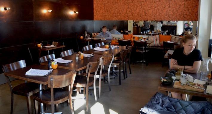 Le Monde Cafe photo 4