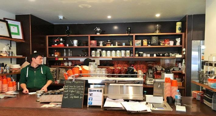 Le Monde Cafe photo 2