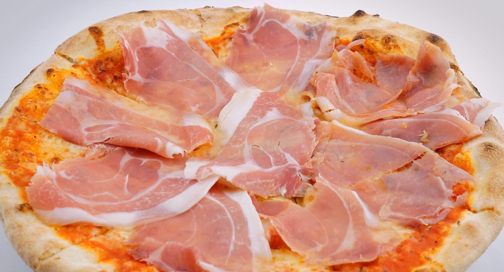 Uni-Pizzeria photo 2