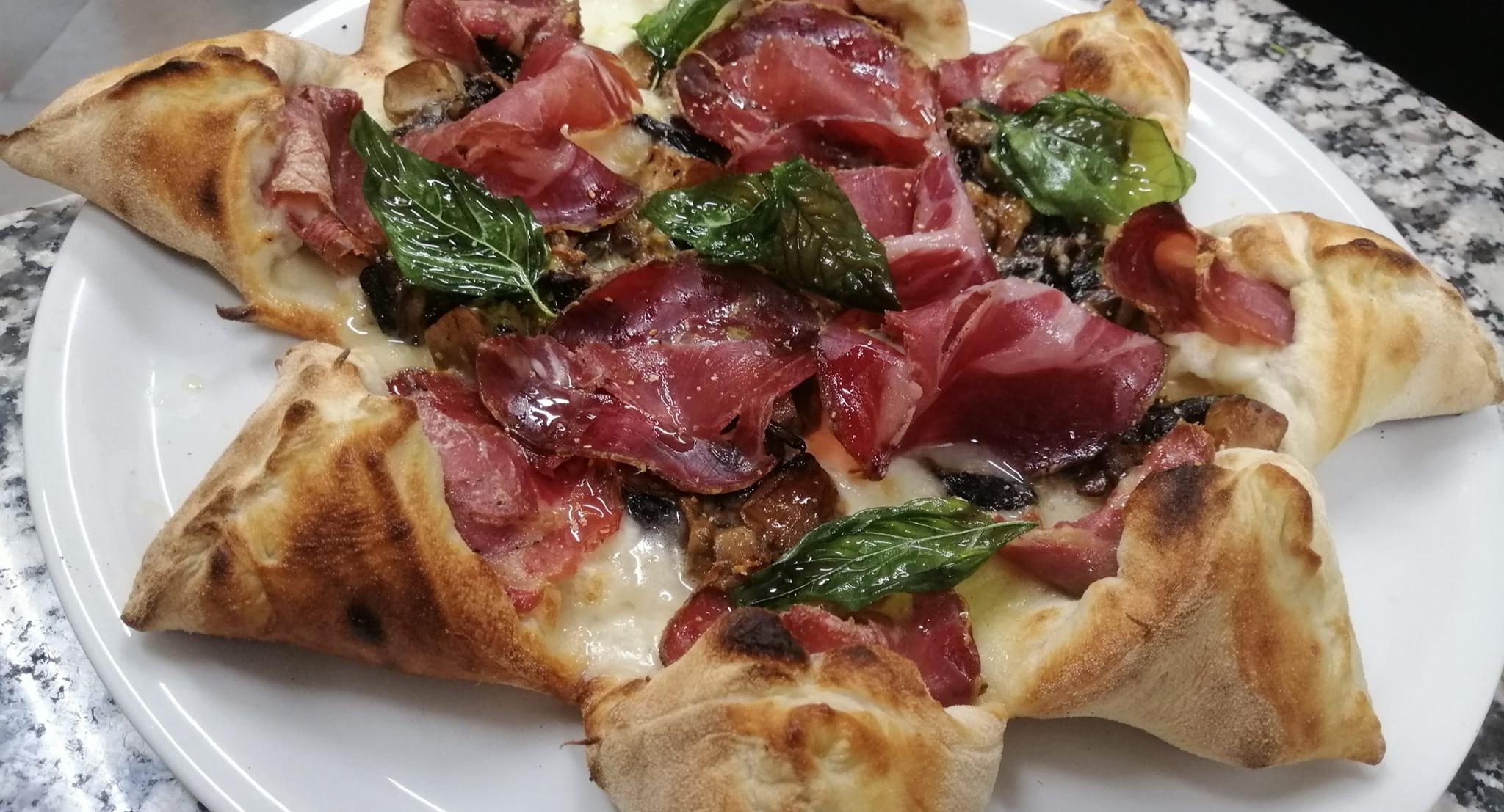 Pizzeria Avanti un'Altro! photo 4