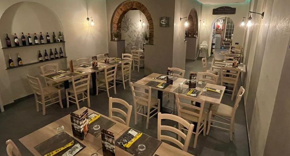 Pizzeria - Hamburgeria - Pizza Time a Genova photo 2